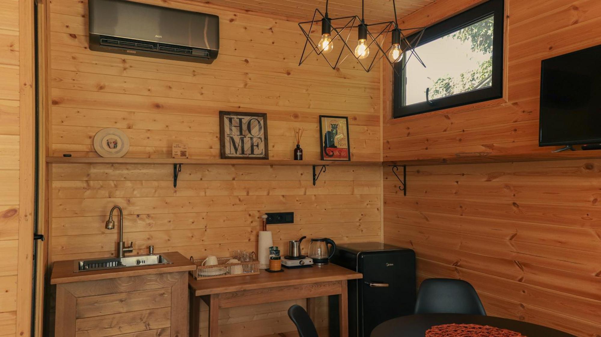 Garden Rooms In クタイシ エクステリア 写真